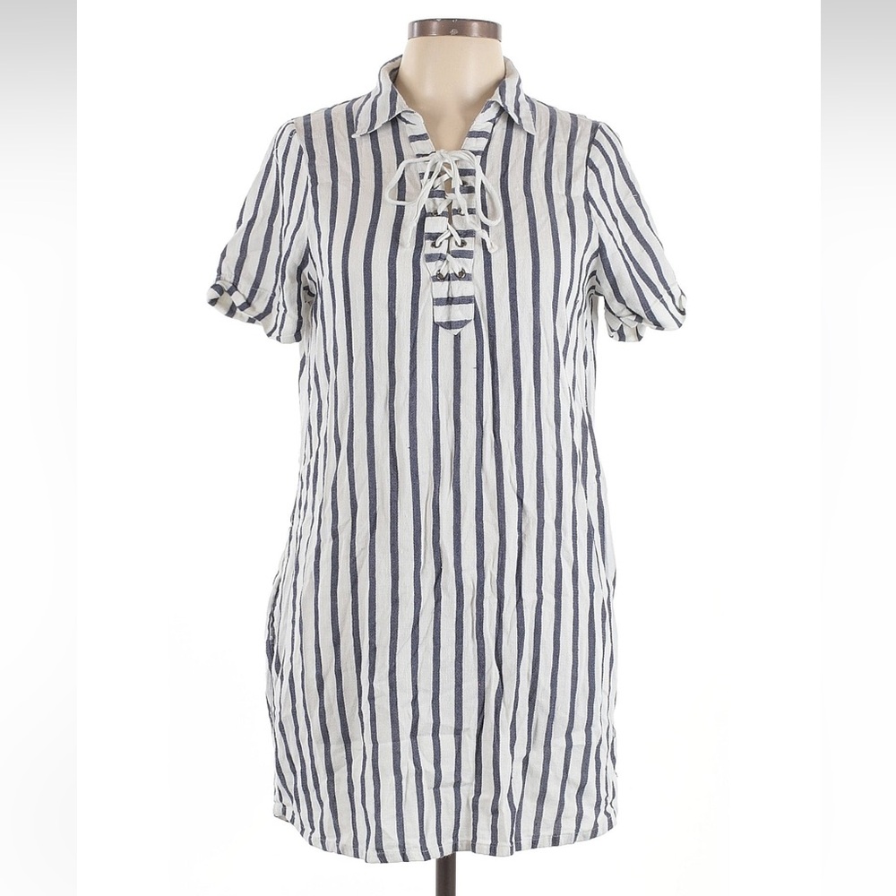 Miss Me Dress - Picture 2 of 11